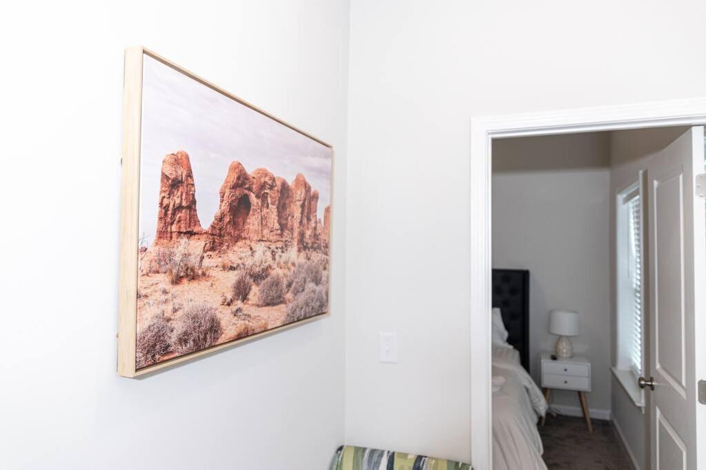 New Spacious 3 Bedroom Suite Garage Parking Free Wi-Fi Office Space And Patio View Duluth Luaran gambar